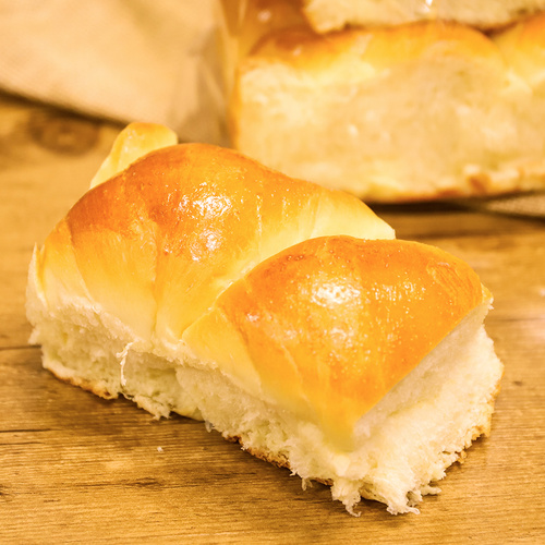 奶香包 Creamy Bread