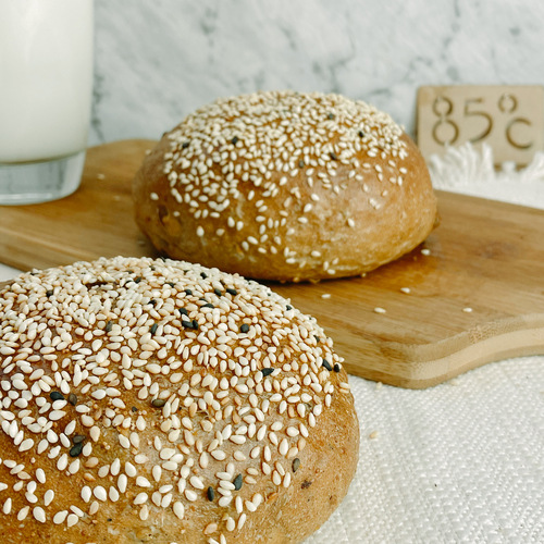 芝麻雜糧麵包 Sesame Multigrain Bread